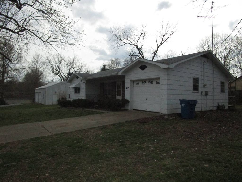 305 S Market, Marionville, MO 65705 Trulia
