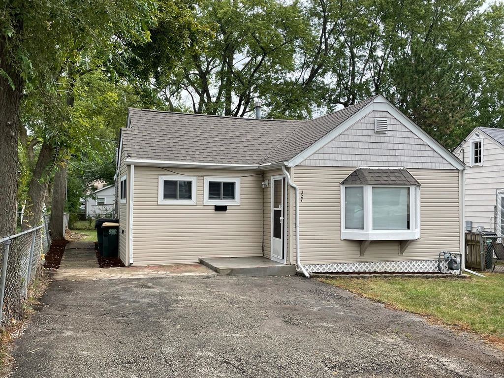 327 Fairlawn Dr, Round Lake Park, IL 60073 Trulia