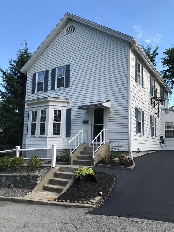 4 Prospect St, Manville, RI 3 Bed, 2 Bath SingleFamily Home 60 Photos Trulia