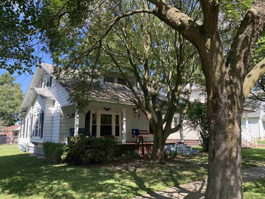 703 N Vine St, Sandoval, IL 62882 Trulia