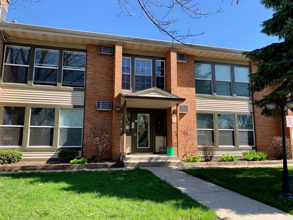 4250 Lumley Rd #4, Madison, WI 53711