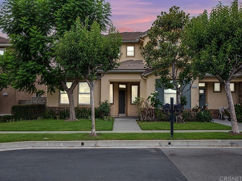 11419 Wistful Vista Way, Northridge, CA 91326