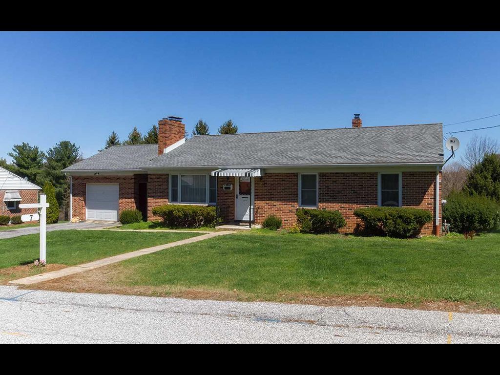 7 West St, Glen Rock, PA 17327 Trulia