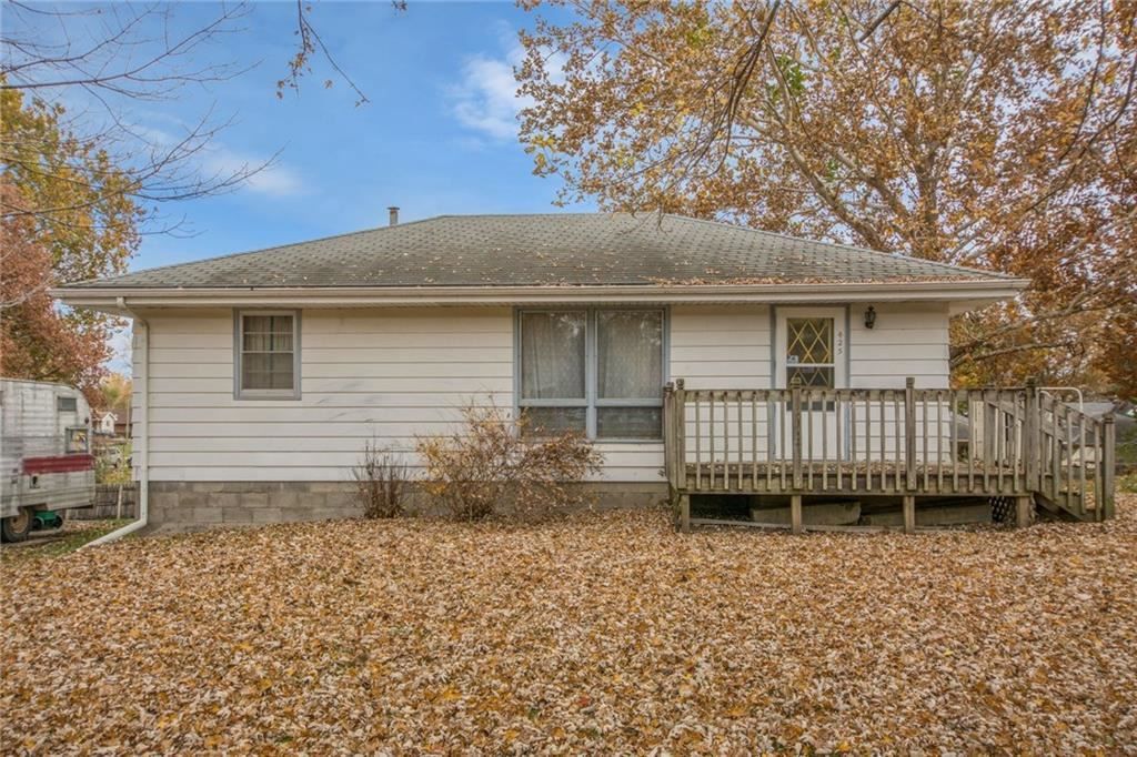 425 N 2nd St, Carlisle, IA 3 Bed, 1 Bath SingleFamily Home 12