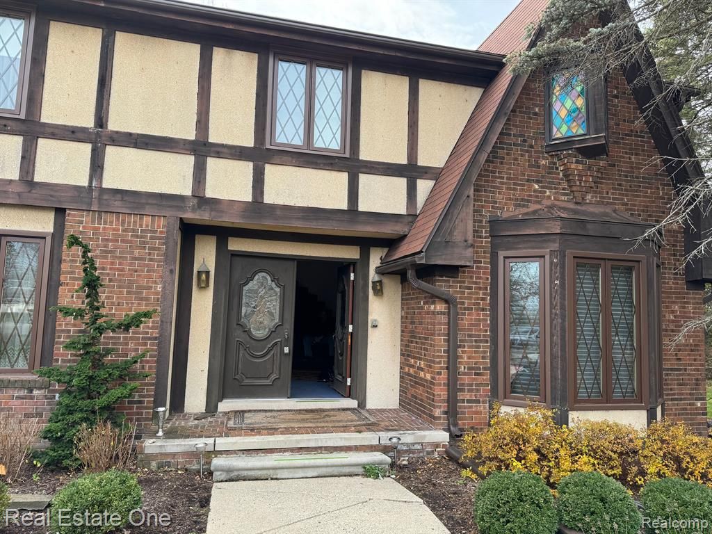 5304 High Court Way, West Bloomfield, MI 48323 Trulia