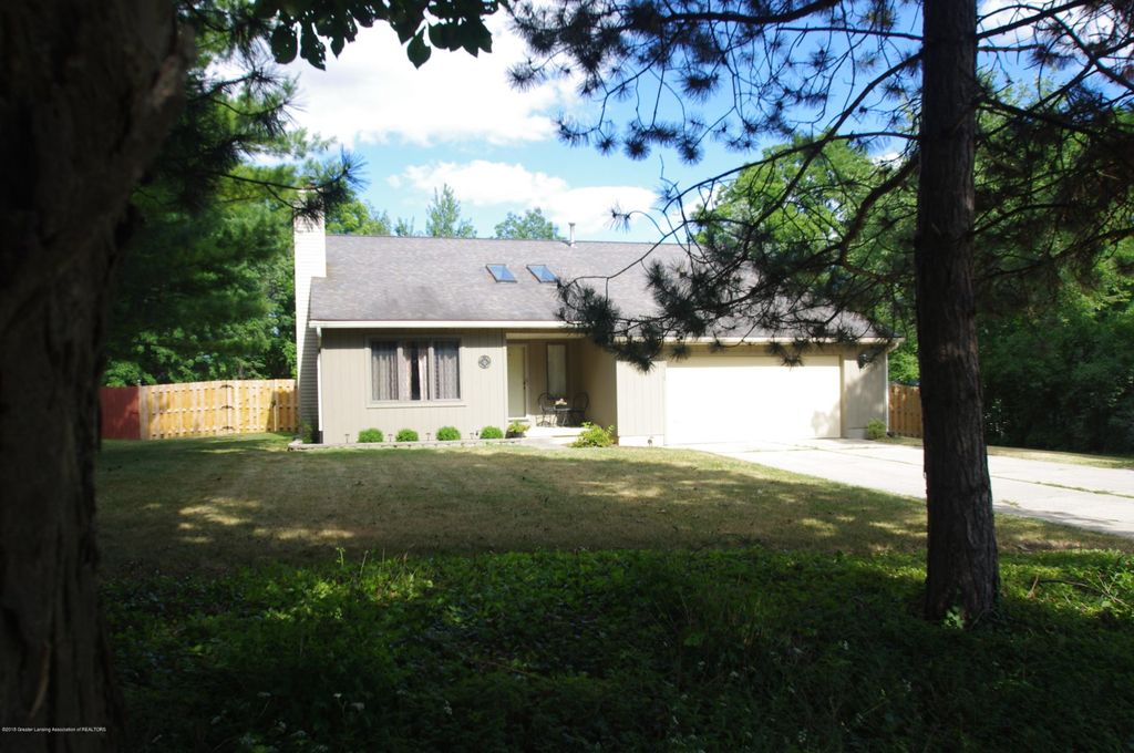 5410 Park Lake Rd, East Lansing, MI 48823 Trulia