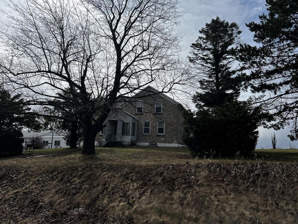 5023 East Tuma Lake ROAD, Mishicot, WI 54228 MLS 1869188 Trulia