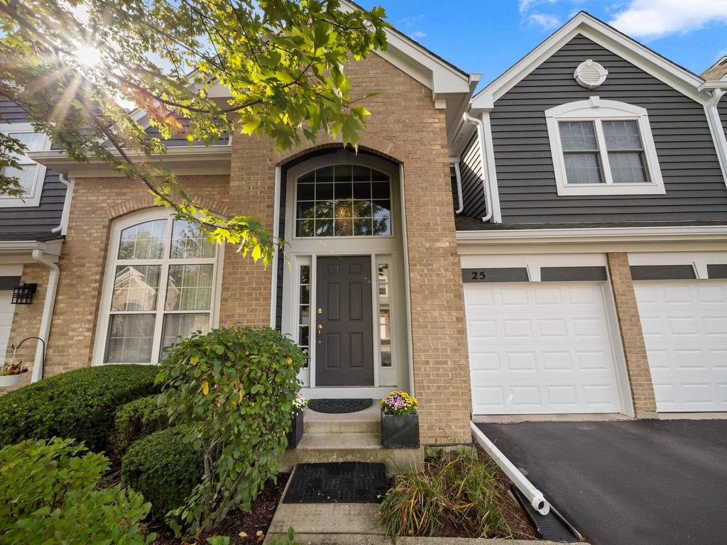 60062 Homes For Sale & 60062 Real Estate - 97 Homes | Trulia