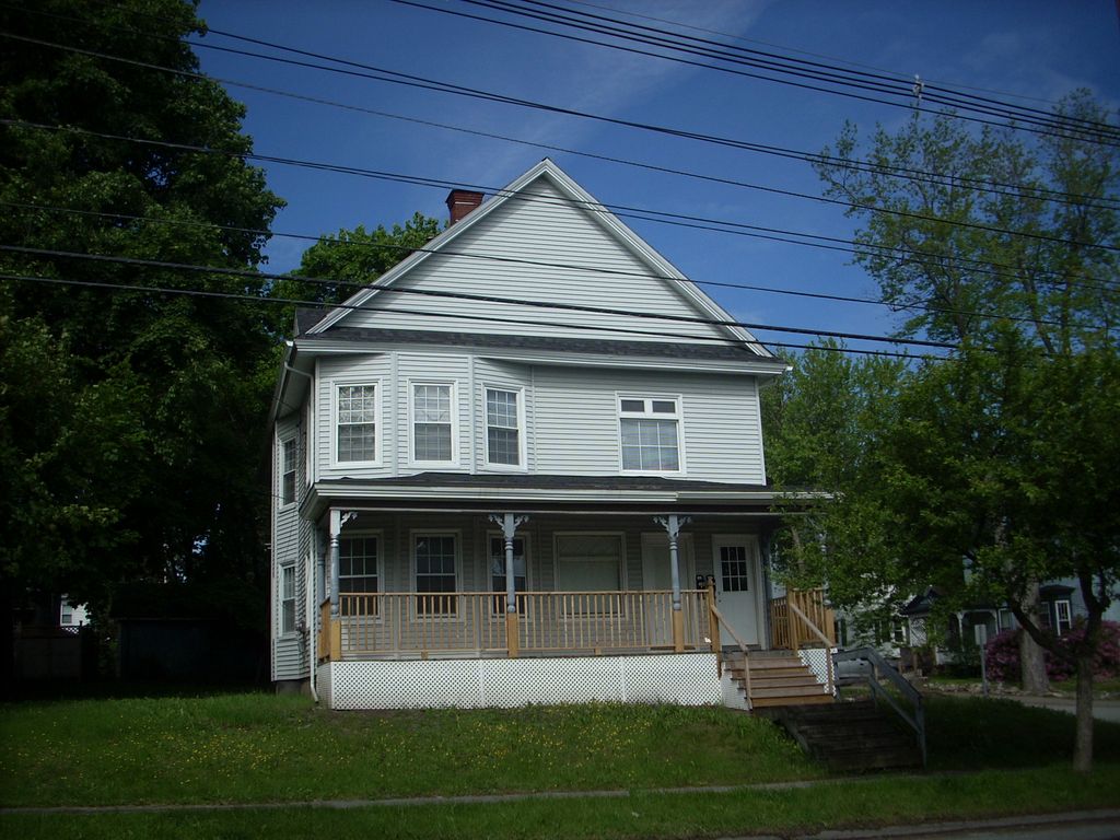 402 Center St, Bangor, ME 04401 Trulia