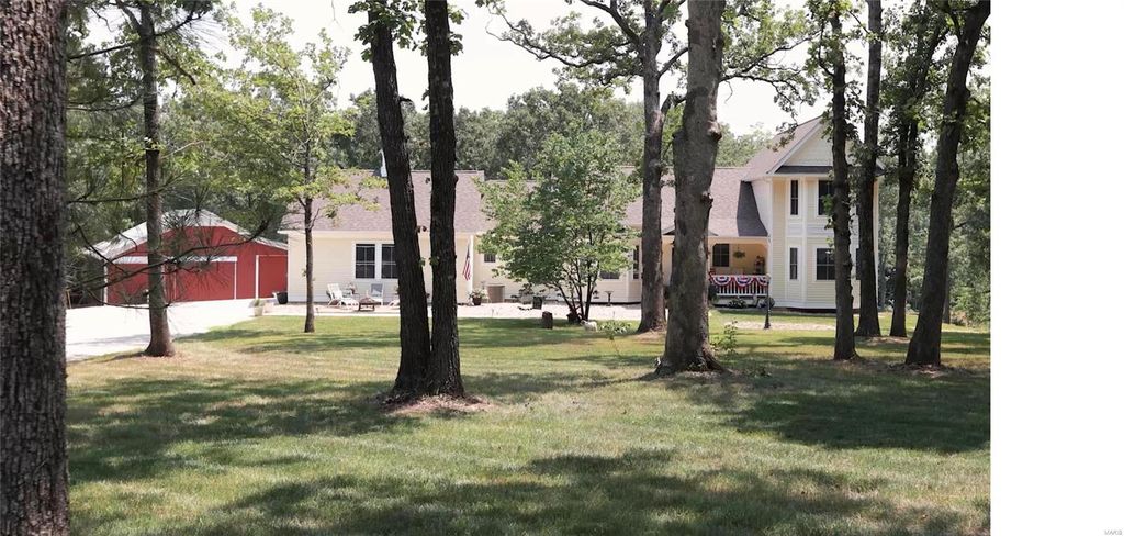 328 Gray Fox Dr, Sullivan, MO 63080