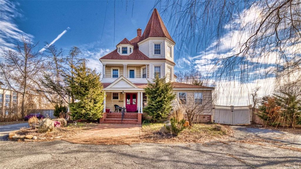 250 Clocks Boulevard, Massapequa, NY 11758 Trulia