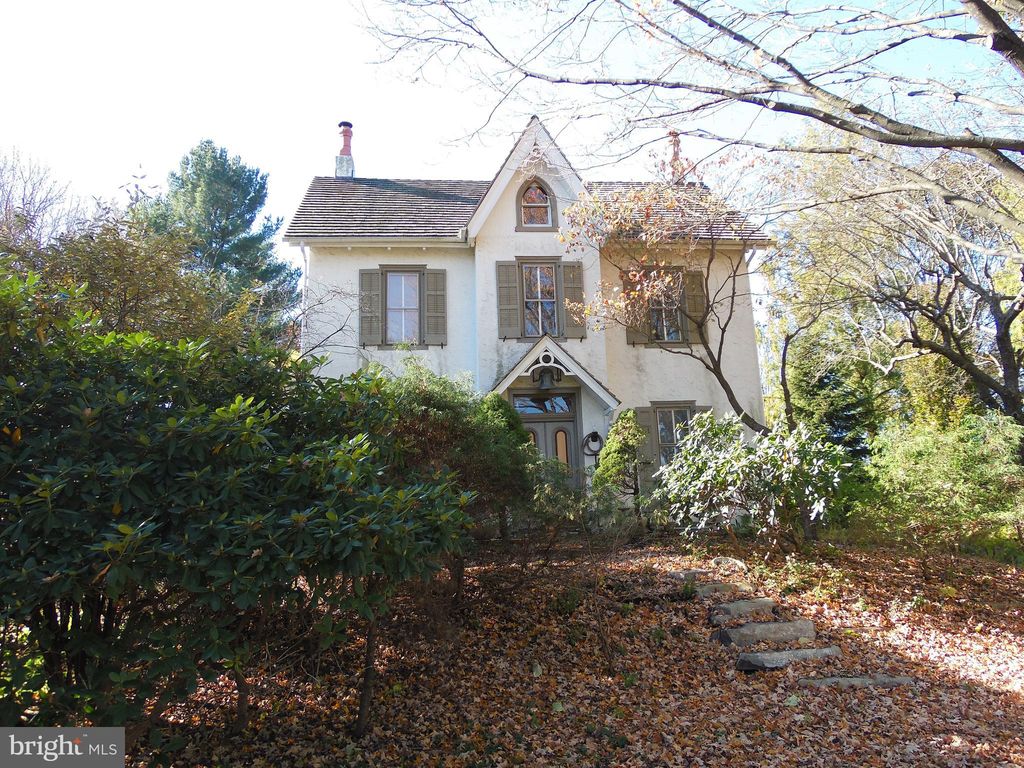 2381 Valley Hill Rd, Malvern, PA 4 Bed, 2 Bath SingleFamily Home