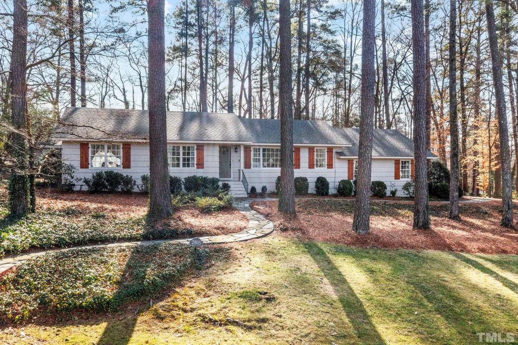 2805 Chelsea Cir, Durham, NC 27707