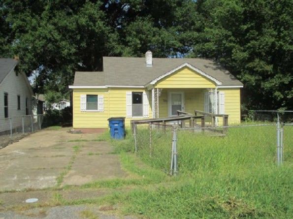 213 S 19th St, West Memphis, AR 72301