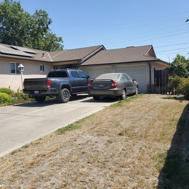 36 W La Mesa Ave, Stockton, CA 95207