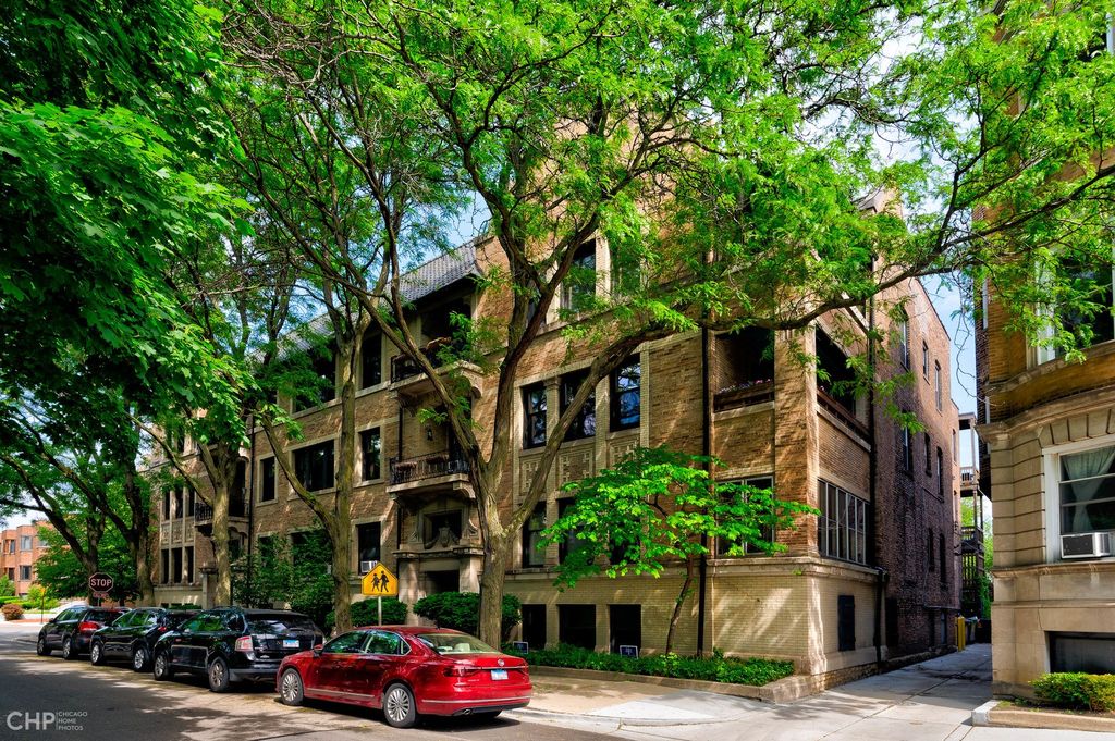 1348 E 48th St #3D, Chicago, IL 60615