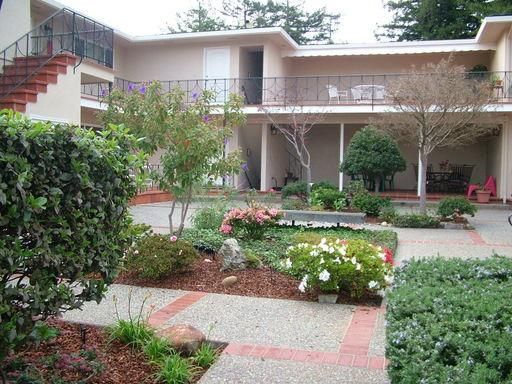 35 S  Magnolia Ave, Millbrae, CA 94030