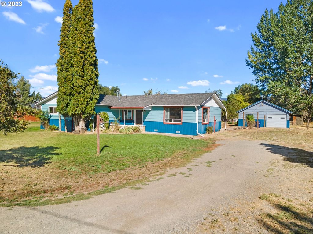 660 W Grande St, Union, OR 97883 MLS 23423943 Trulia