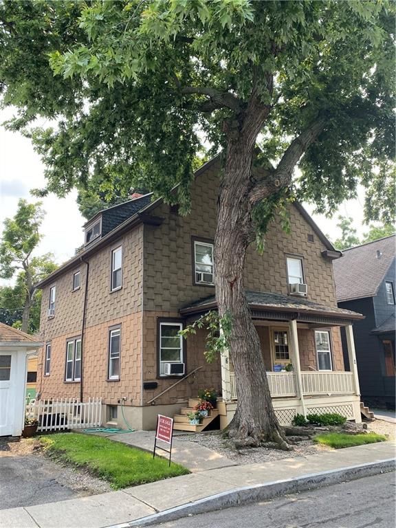 2 Alvin Pl, Rochester, NY 14607