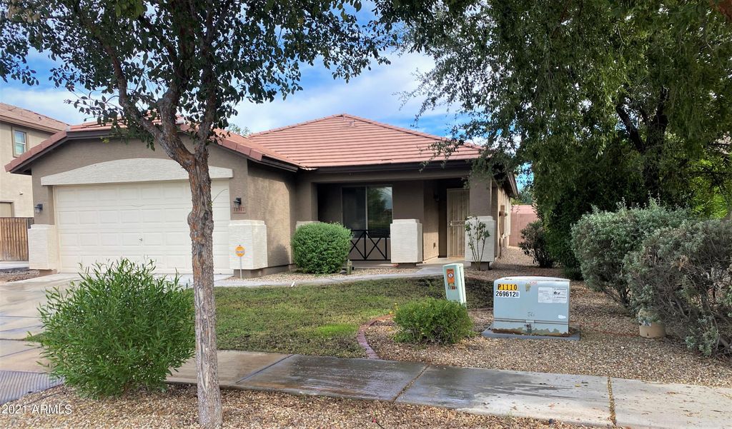 11317 W Lincoln St, Avondale, AZ 85323