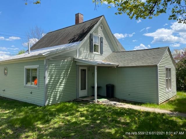 21 High St, Kingfield, ME 04947