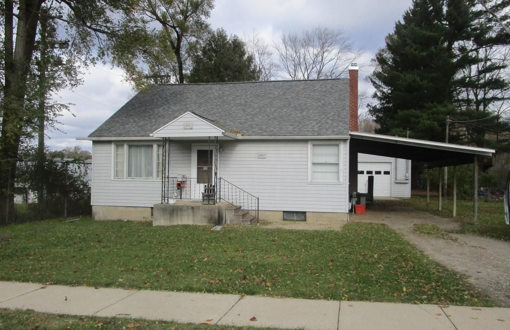 287 E Bacon St, Hillsdale, MI 49242