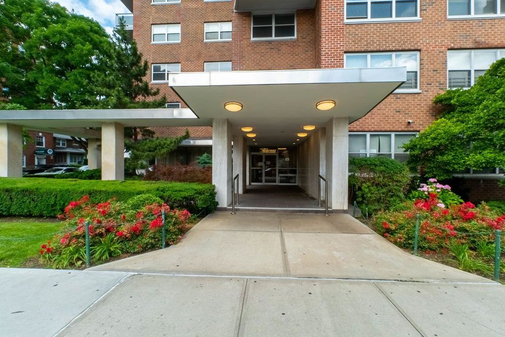 7031 108th St 2J, Forest Hills, NY 11375 Trulia