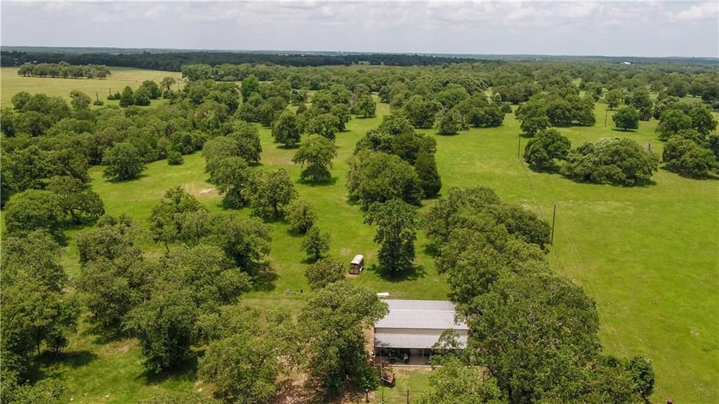 2225 County Road 313, Thrall, TX 76578