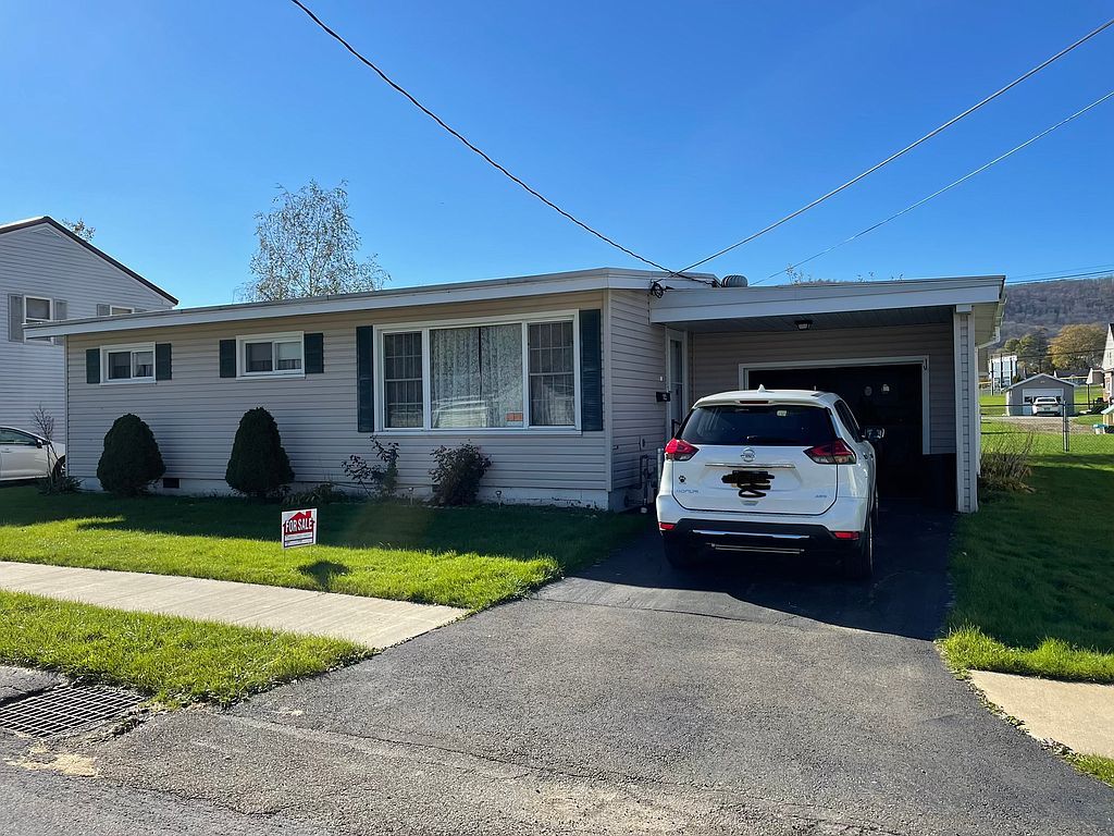 64 Marion Ave, Bradford, PA 16701