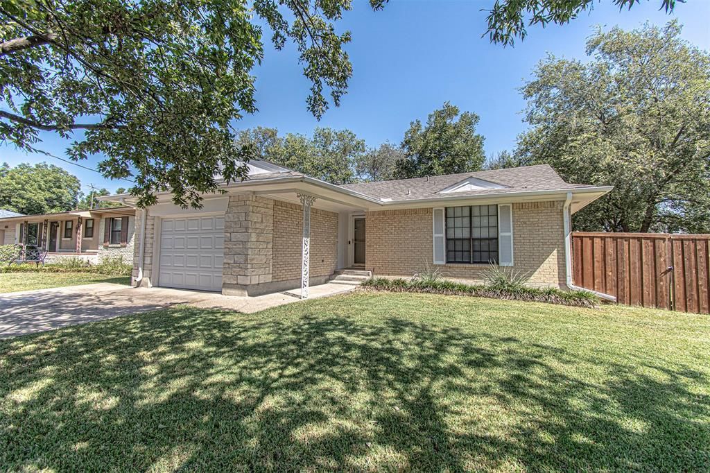 448 Easton Rd, Dallas, TX 75218