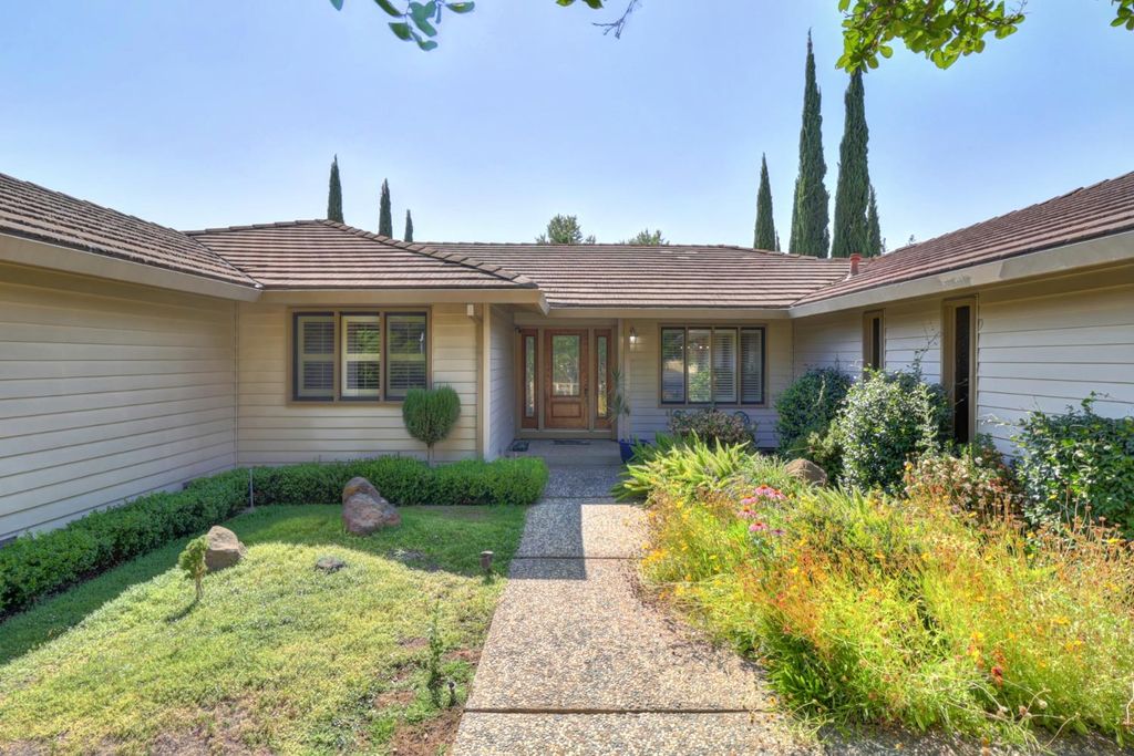 fairy.tale 7919 Wonder St, Citrus Heights, CA 95610 | MLS #225093548