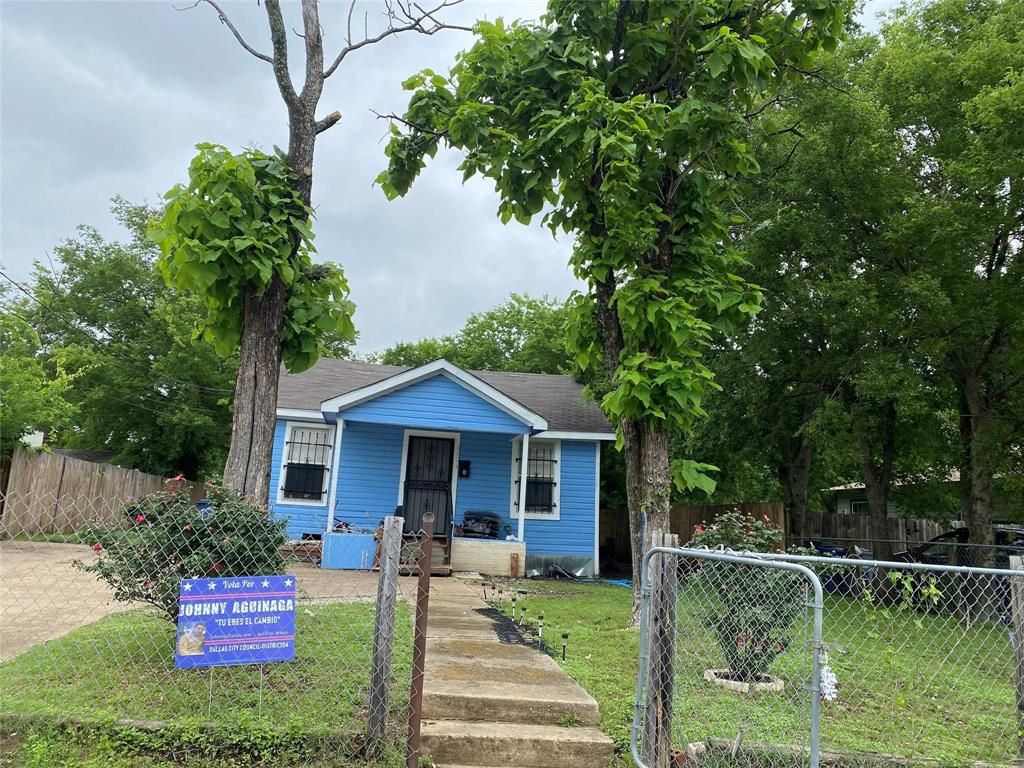4626 Garrison Ave, Dallas, TX 75216