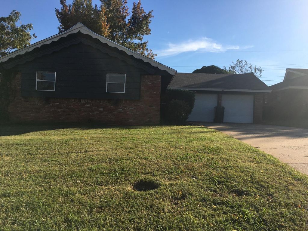 1720 NE 56th St, Oklahoma City, OK 73111