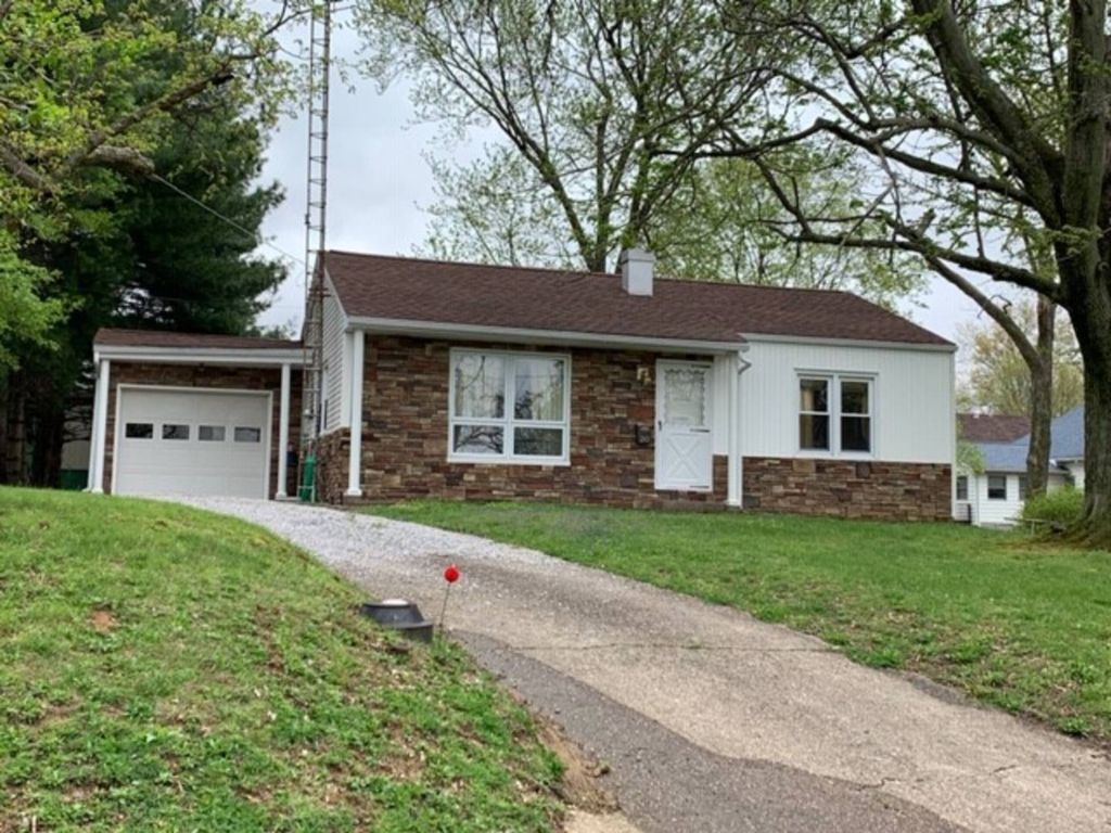 20 W Poplar St, Albion, IL 62806 Trulia