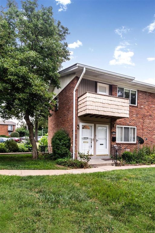 10750 Carroll Wood Way, Saint Louis, MO 63128 2 Bed, 1 Bath Condo