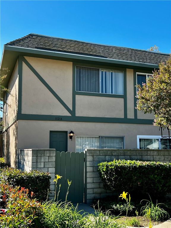1121 W  Francis St #A, Ontario, CA 91762