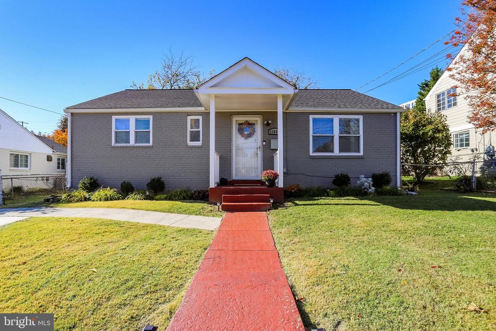 11008 Burnley Ter, Silver Spring, MD 20902