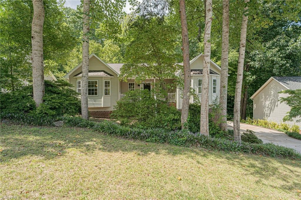 2111 Priya St, Thomasville, NC 27360 Trulia