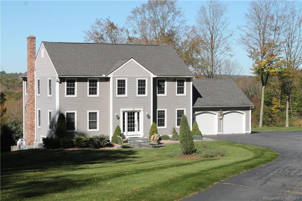 102 Meeting House Hill Rd, North Franklin, CT 06254