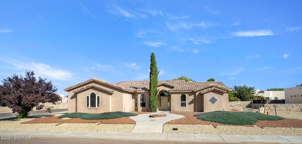 5104 Calle Cazador, Las Cruces, NM 88012
