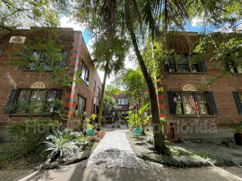 2740 Riverside Ave #18, Jacksonville, FL 32205