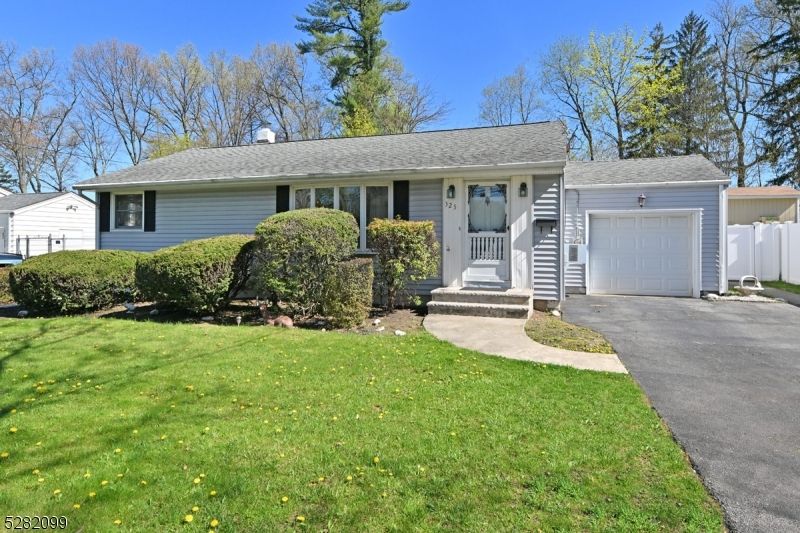 325 Oradell Ave, Paramus, NJ 07652 Trulia