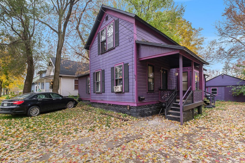 1111 Woodward Ave, Kalamazoo, MI 49007