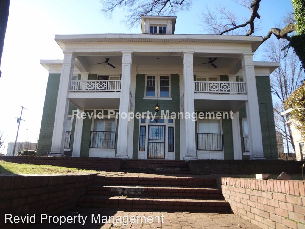 1435 Madison Ave #3, Memphis, TN 38104