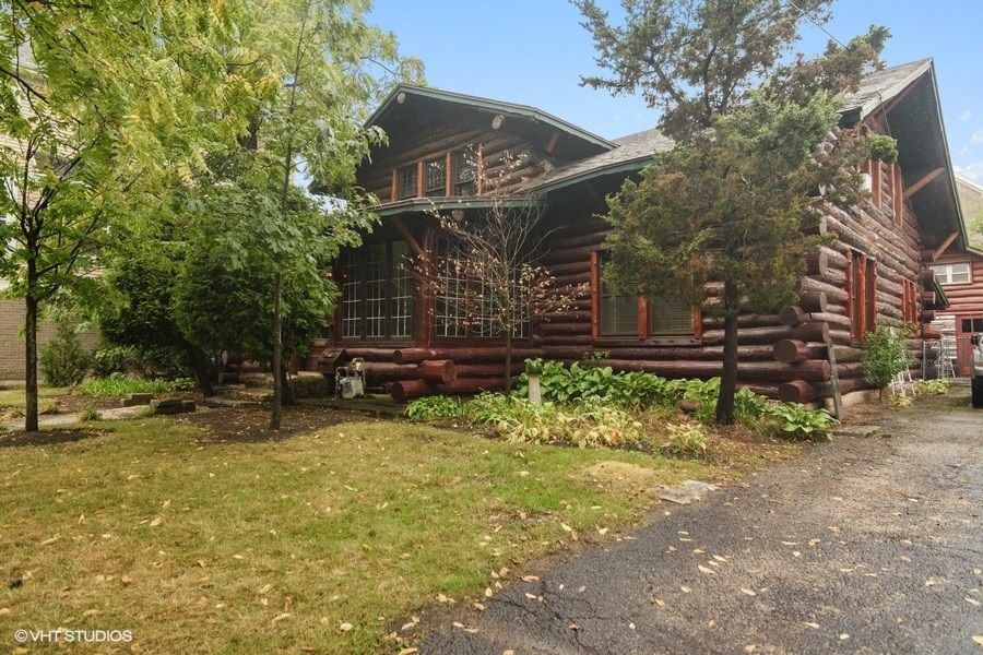 796 Center St, Des Plaines, IL 60016