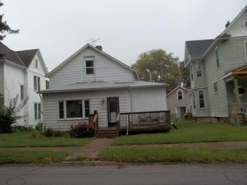 722 High St, Keokuk, IA 52632