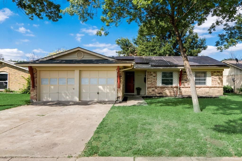 830 Brookshire Cir, Garland, TX 75043