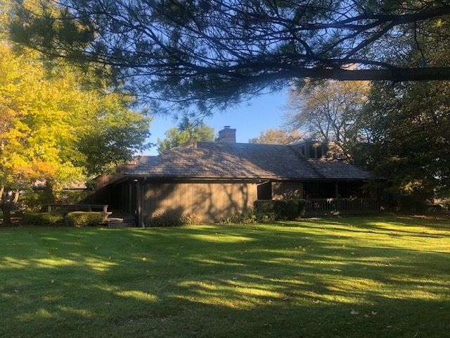 819 Dormy Ln, Barrington, IL 60010