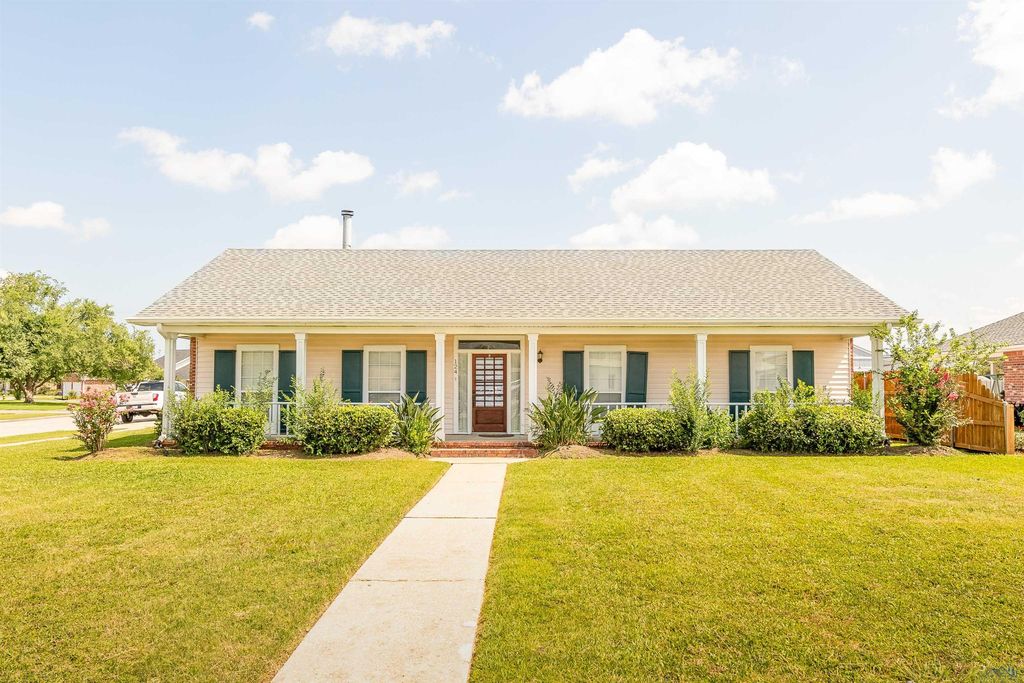 124 Valhi Blvd, Houma, LA 70360 MLS 2024003820 Trulia