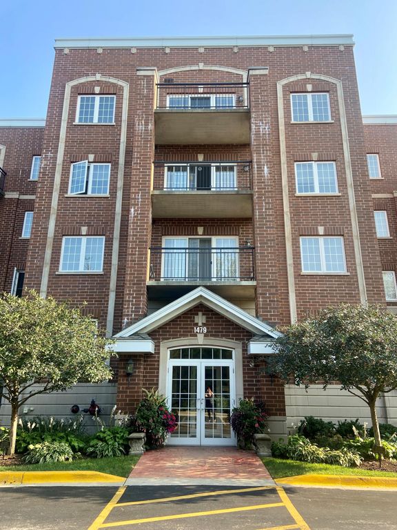 1479 N Milwaukee Ave 203, Libertyville, IL 60048 Trulia